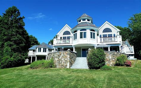 Zillow, Inc. . Maine homes for rent